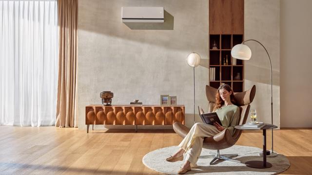 Residential Air Conditioner S3nm091l1ca 2025 White Jpg Lifestyle A14 Without Wind (1)