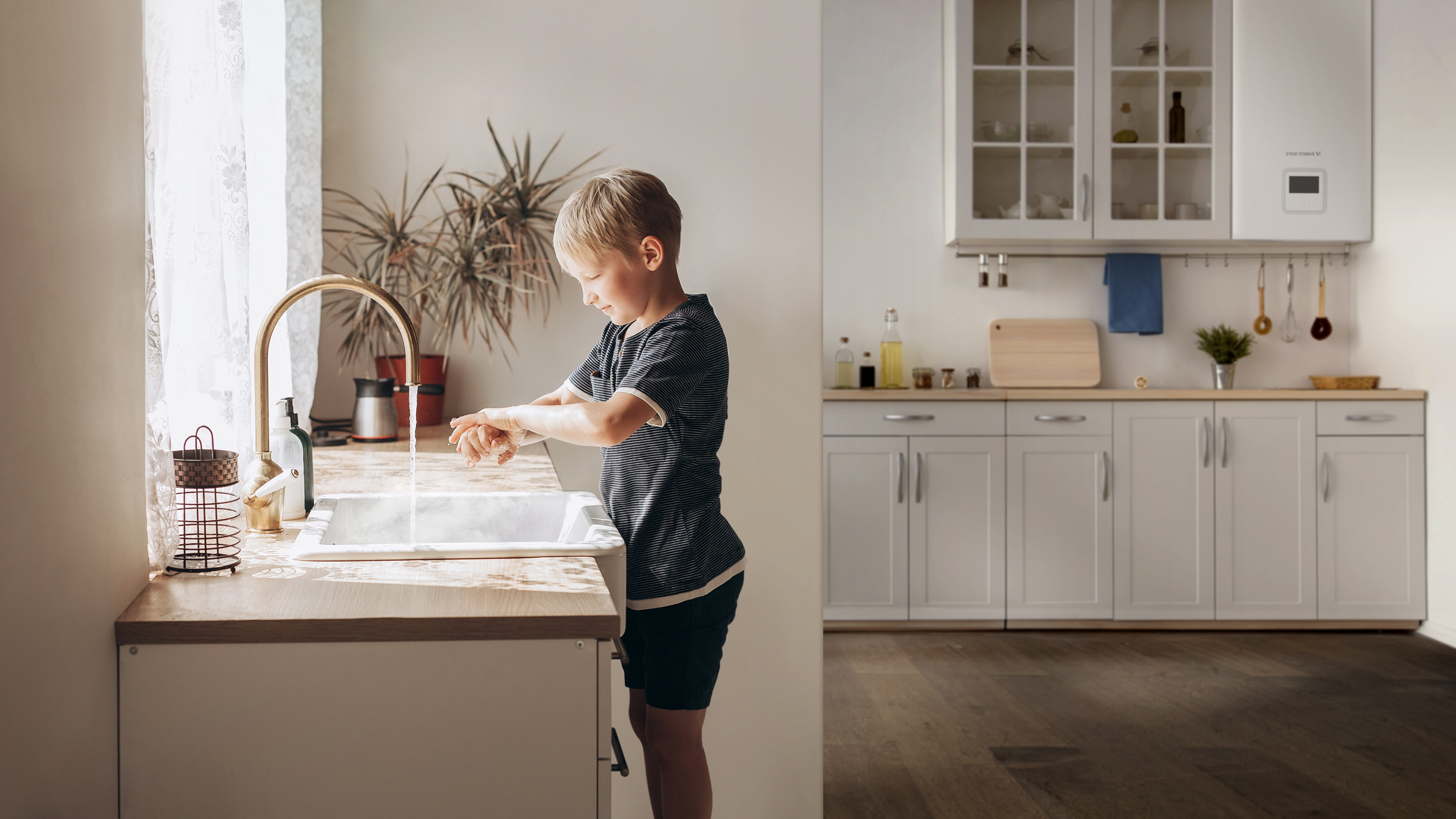 LG Therma V Lifestyle 47 Hot Water